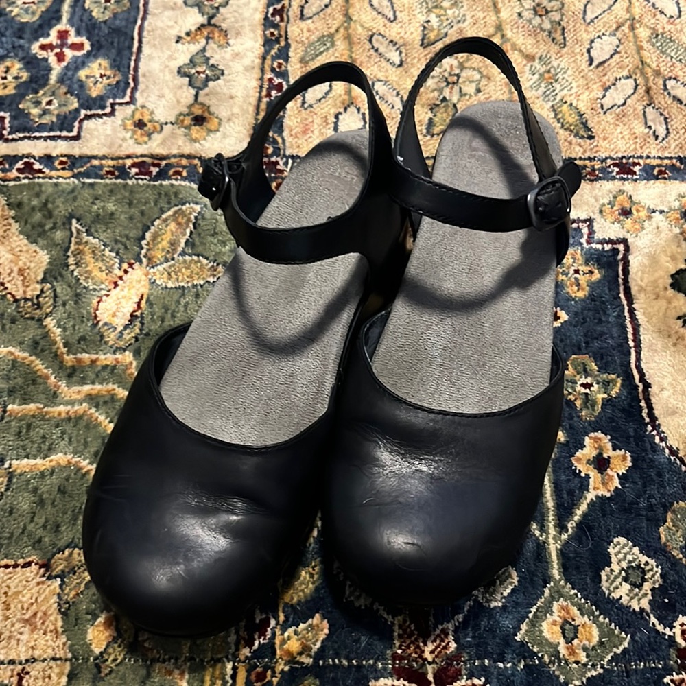 Dansko Sam Black Leather Clog Closed Toe Sandals Size 40